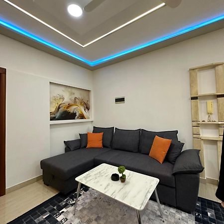 Sea View Apartament. Luxury Area In Durres Beach. Apartment Exterior photo