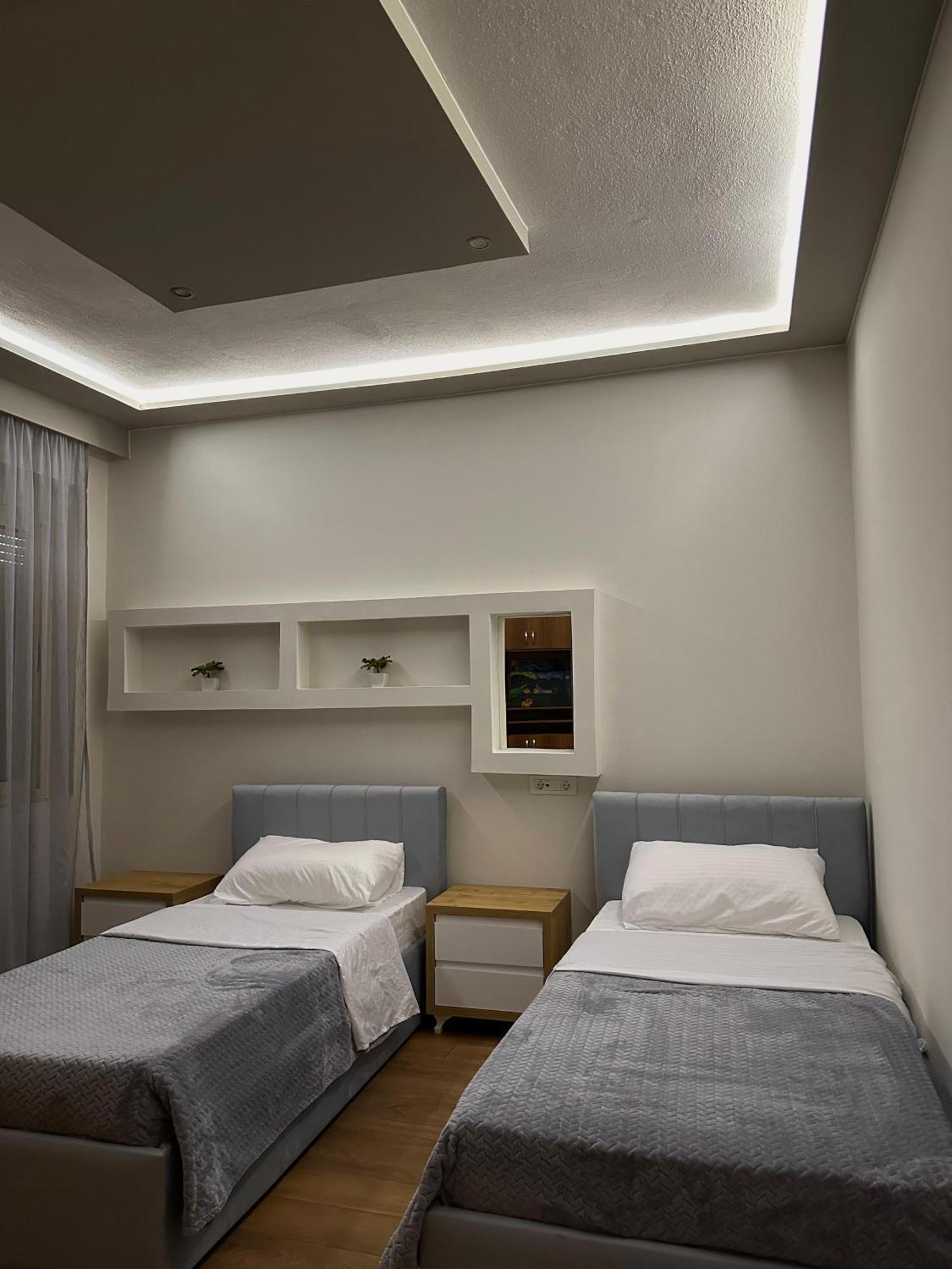 Sea View Apartament. Luxury Area In Durres Beach. Apartment Exterior photo